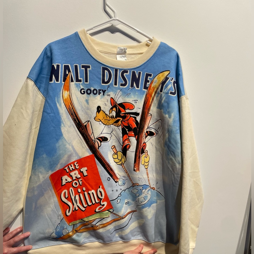 Disney Goofy Skiing Men's Sweatshirt Blue & Cream Size XXL NWT